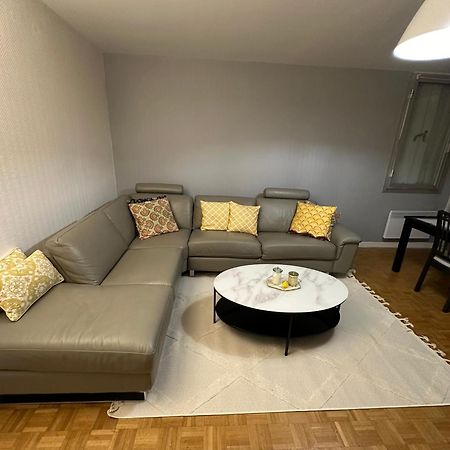 Appartement En Residence- Clichy Exterior foto